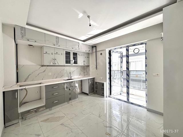 3.500.000 KREDİ İMKANI SIFIR 3+1 130 m İSKANLI ARA KAT