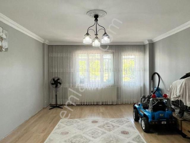 Yavuzhan`dan Veliköy`de Geniş Yaşam Alanına Sahip 3+1 Daire