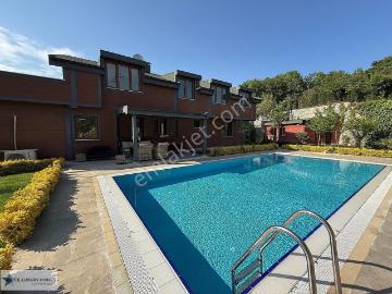 Yavuzselim'de Havuzlu 6+2 Müstakil Villa