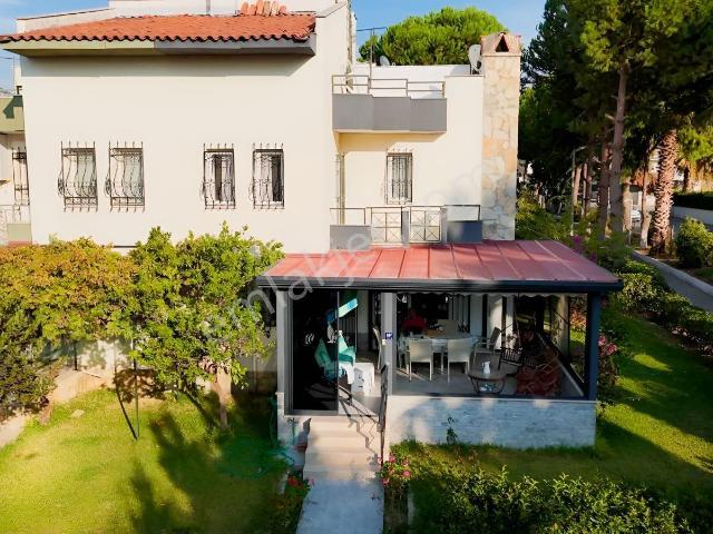 Yavansu'da Batı Yakası Sitesinde 4+1 Köşe Konumlu Satılık Villa