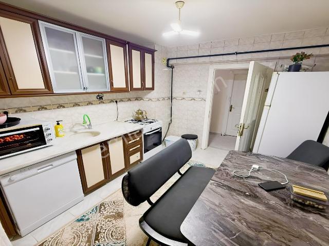 Yayla 3+1 Yüksek Giriş Kat Konumunda Altında Daire Var Kök Tapu