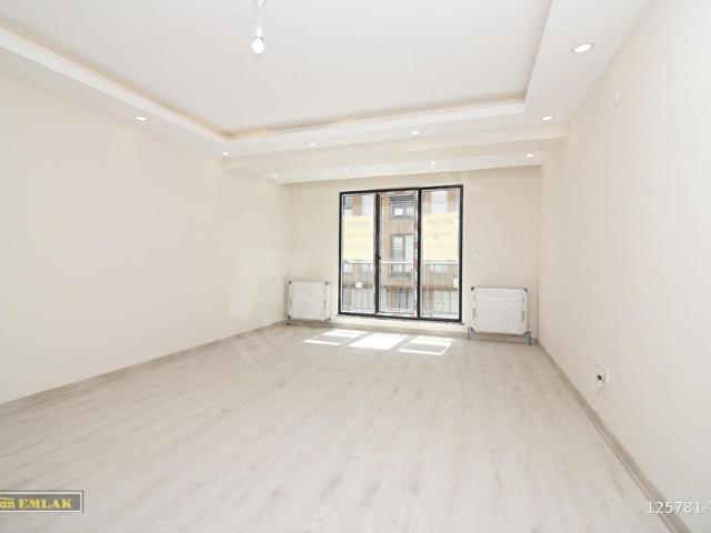 YAYLA ÇAMLIK CADDESİNDE SIFIR 3+1 DAİRE