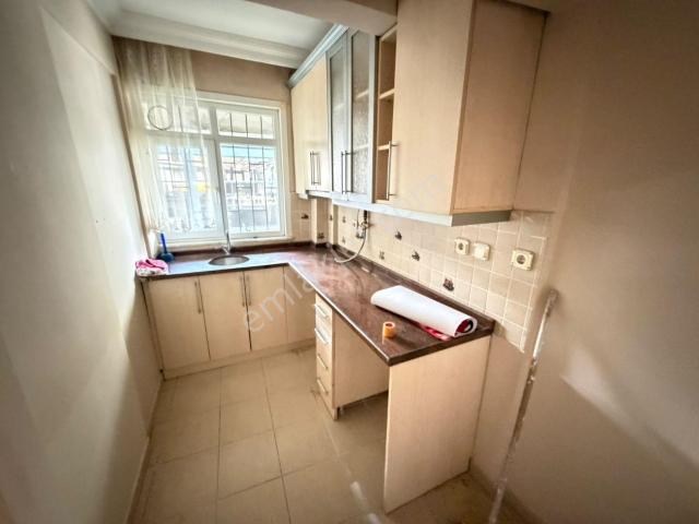 Yayla İş Bankası Yanında 2+1 80m2 Yüksek Giriş Daire