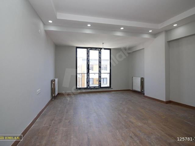 YAYLA MERKEZDE SIFIR BİNADA KİRALIK 3+1 DAİRE