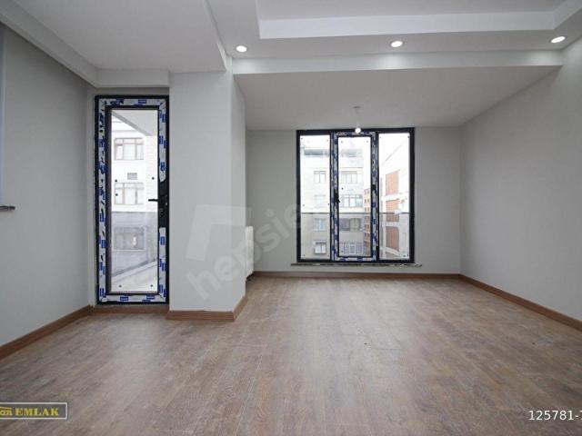 YAYLA MERKEZDE SIFIR BİNADA 3+1 DAİRE