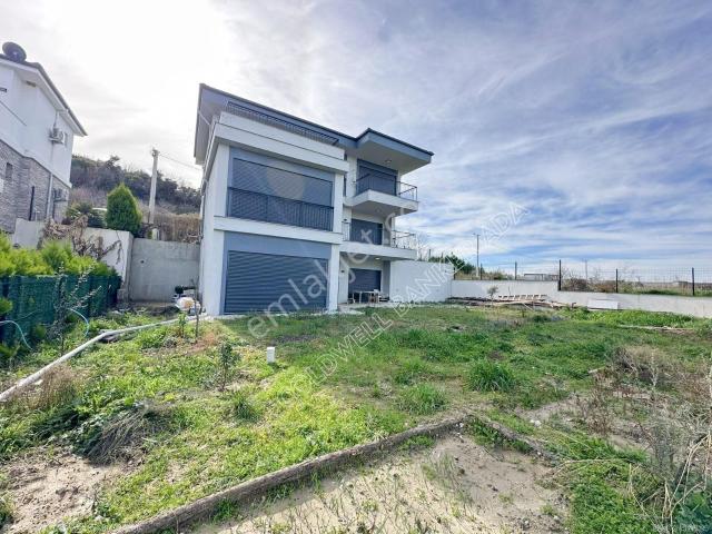 Yaylaköy'de Deniz Manzaralı, Müstakil 7+1 Villa