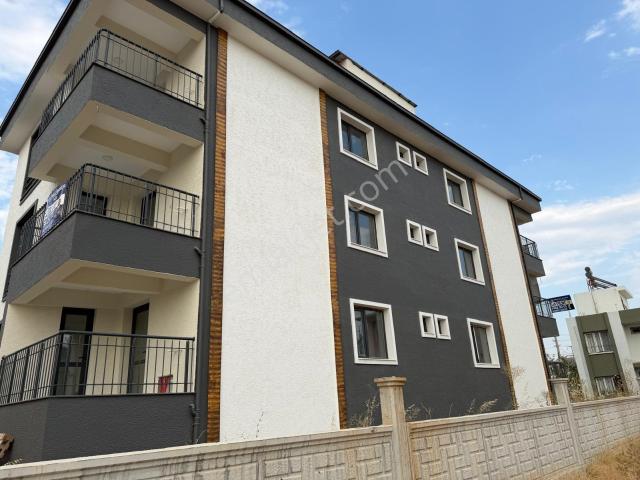 Yazıbaşında Şerefiyesi En Yüksek Arakat Yerden Isıtma Sıfır 2+1