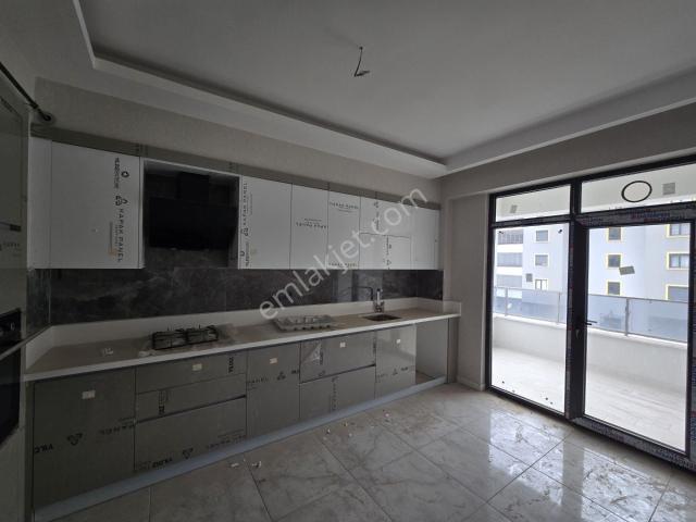 Yazır Beyhekım Yolu Yakını İskanlı Site İçi 3+1 Daire