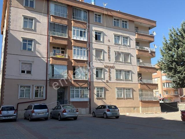 Yazır Mahallesi Otogar Yanı 3+1 Arakat Dairemiz Satılıktır
