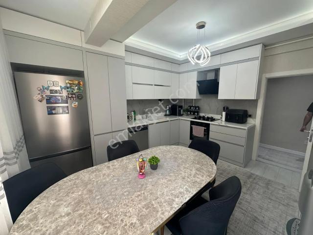 Yazırda Emsalsiz 3+1 Full + Full Yapılı Satılık Daire