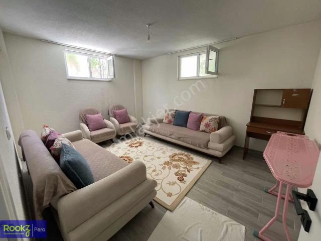 Yazlık Orta Mahalle Kiralık Eşyalı 3+1 Daire