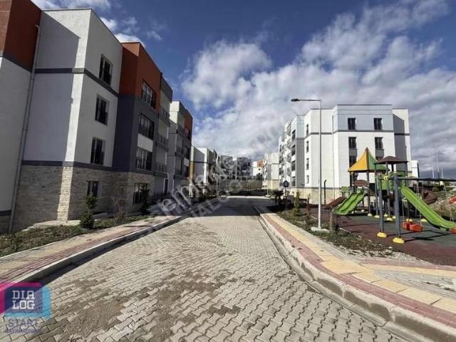 Yazlık Tadında 3.etap Seferisar Toki Konutları 2+1 Kiralık