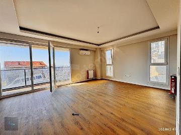 YBA ELLS KARTAL SATILIK PEYZAJ VE DENİZ CEPHE GENİŞ 2+1 DAİRE