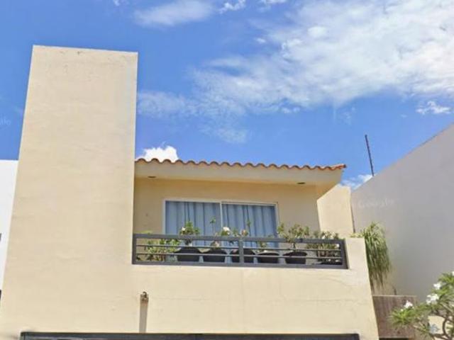 YG Casa con 165 m² de terreno y 3 habitaciones en venta, Monferrat