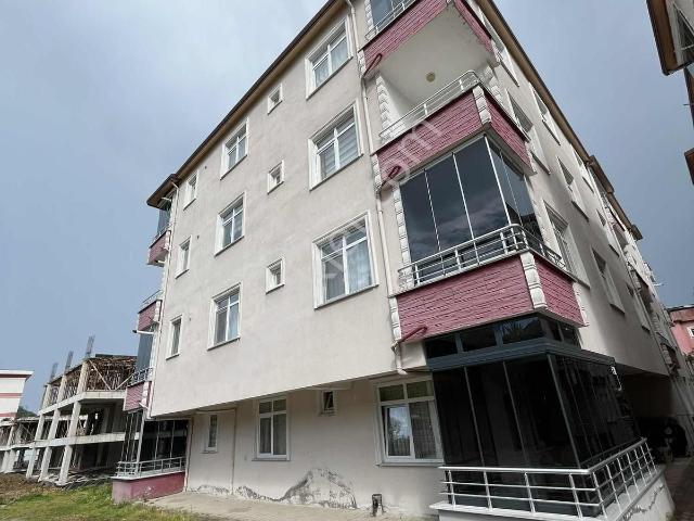 Yg'den Saraçlı Mahallesi Ara Kat 3+1