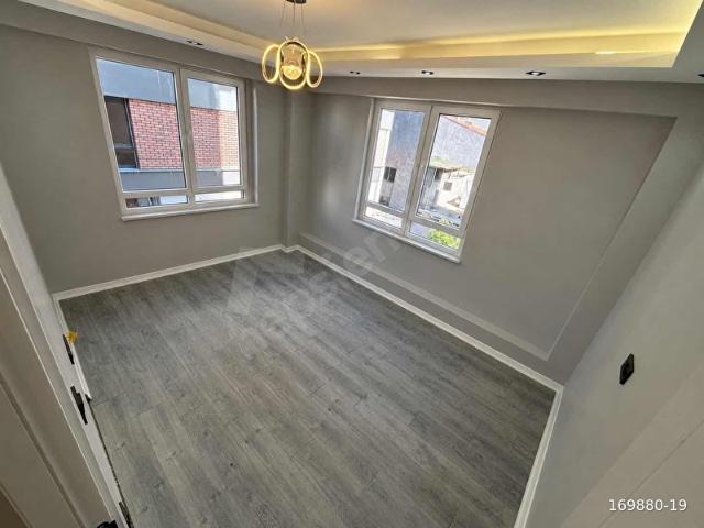 YEŞİLTEPE MH ALINCA CD DİBİ FERAH ÖZEL YAPIM 60m2 2+0