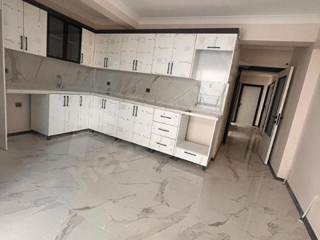 YEŞİL KUŞAK CADDESİ YENİ HASTANE KARŞISI CADDE ÜSTÜ 31 İSKANLI