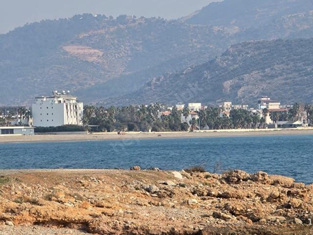 YEŞİLOVACIK'TA PLAJA YÜRÜME MESAFESİNDE LÜX SIFIR SATILIK DAİRE