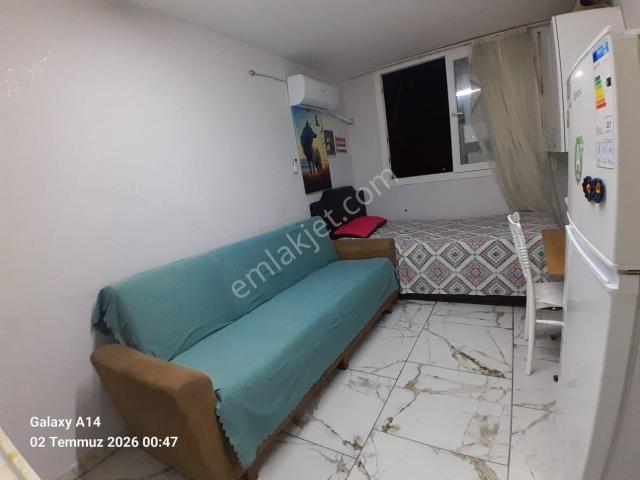 Yeşil Yurt Metro Durağı Civarında Eşyalı Daire 1+0