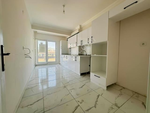 Yeşil Mahalle Hastane Mevkiinde Lüks 3+1 Kiralık Ara Kat Daire