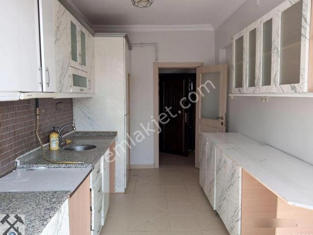 Yeşil Mahalle Yonca Sitesi Kiralık 2+1 Daire