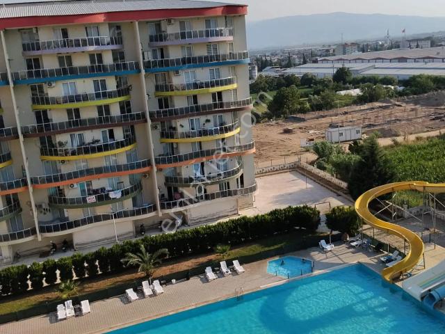 Yeşil Mahallede Havuzlu Site İçi Satılık 2+1 Fırsat Daire