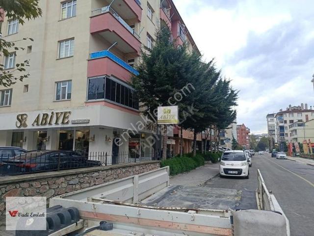 Yeşilırmak Mah. Kiralık 3+1 Daire Novada Alış Veriş Yanı