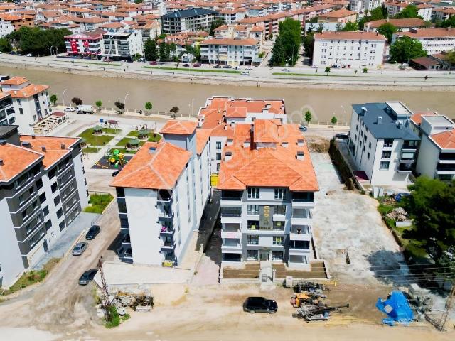 Yeşilırmak Yanıbaşınızda!modern Mimari,lüks Ve Estetik 3+1 Daire