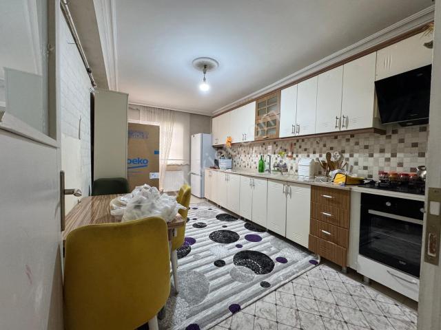 Yeşilova Mah.3+1 135m2 Asansörlü Bağımsız Yüksek Giriş Daire