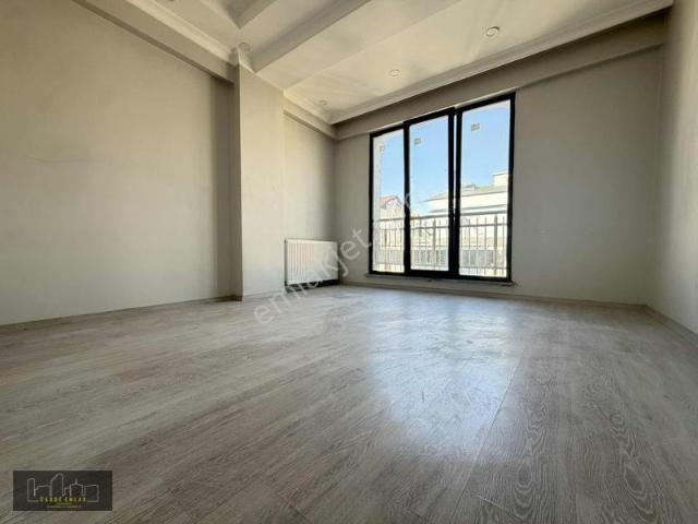 Yeşilova'da Aydın Ünv. Yakını, 2+1 Kiralık Daire 3. Kat
