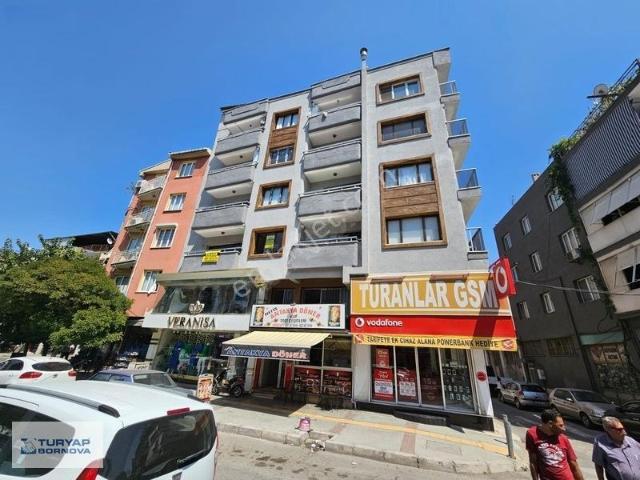 Yeşilova'da Abdi İpekçi Caddesi Üzerinde Kiralık 2+1 Daire
