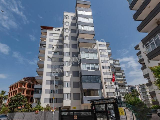 Yeşilbahçe 19 Mayıs Sitesi Havuzlu 3+1 Satılık Daire