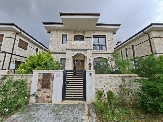 Yeşilbayır'da Lüks Villa