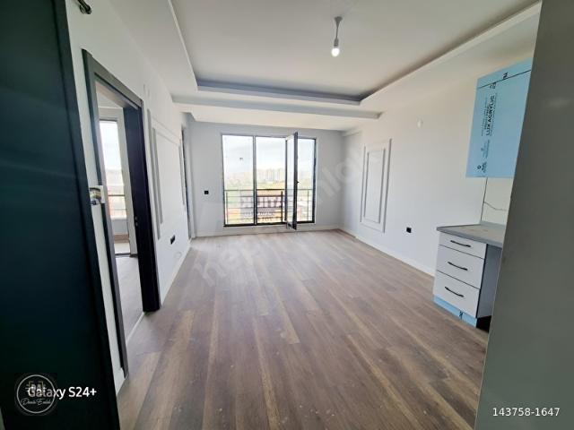 Yeşilderede Full Manzaralı Merkezi Konforlu 1+1 dairemiz