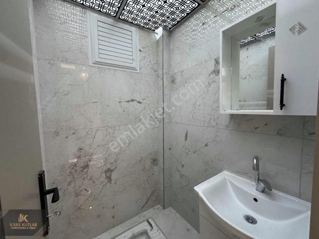 Yeşilevler Mhl Talha Cammi Cvr Satılık 2+1 Lüxs Daire