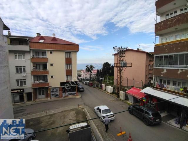 Yeşilköy Mahallesi'nde Merkezi Konumda Lüks Kiralık Daire