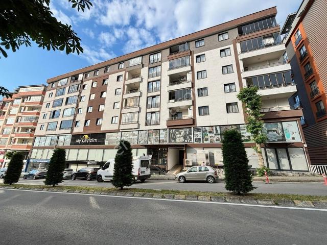 Yeşiltepe Anayol Üzeri Merkezi Konum Geniş Kiralık Daire