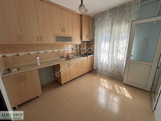 #yeşiltepe Mah 2+1 Kapalı Mutfak Kombili Müstakil Ev