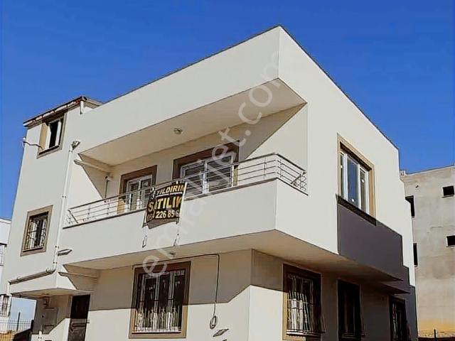 Yeşiltepe'de Caddeye Yakın 2 Katlı Müstakil