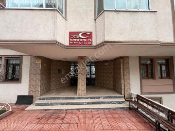 Yeşiltepe'de Merkezi Konumda 3+1 Fırsat Daire