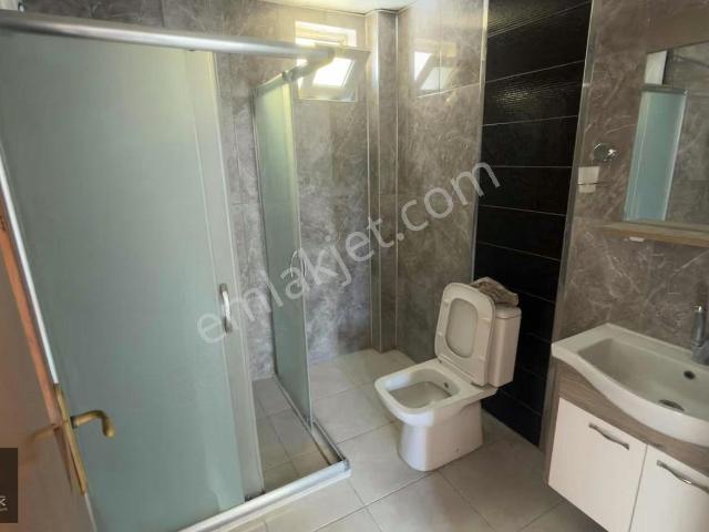 Yeşilyurtta 3+1 Geniş Daire