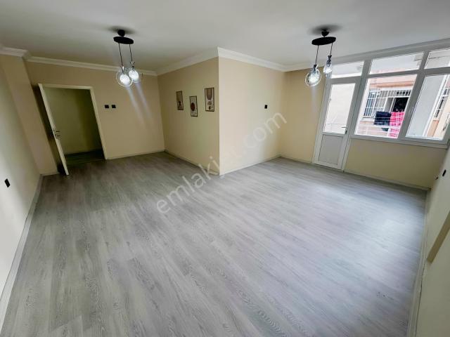 Yeşilyurt Asm Karşısı 2+1 Kiralık Çift Balkonlu Açık Otopark