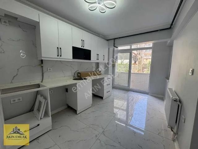 Yeşilyurt Ordu Caddesinde Masrafsız Tertemiz 2+1 Daire
