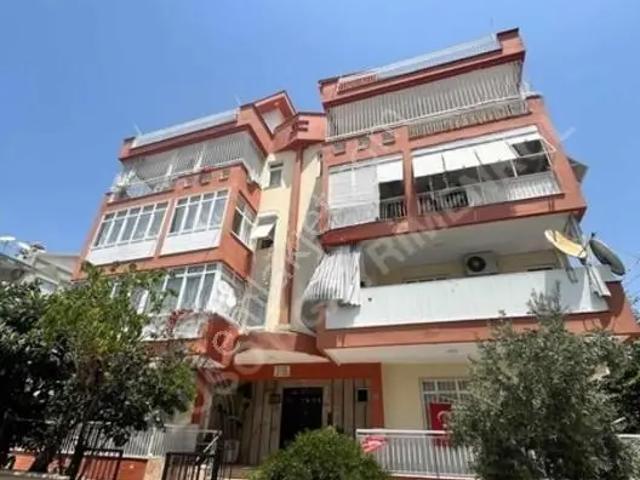 Yeşilyurt Mah Satılık 4+2 Daire
