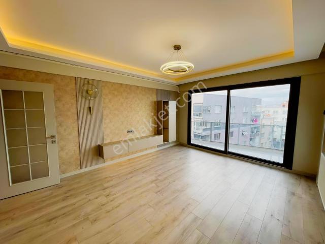 Yeşilyurt Sevgi Yolunda, 3+1 120m², Ara Kat, Ful Dekorlu