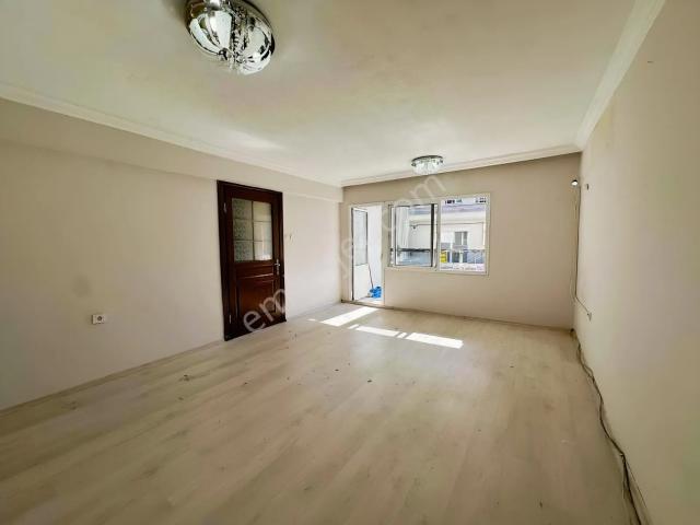 Refet Bele Mah. Satılık 3+1 Ferah Ve Aydınlık Daire