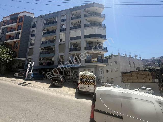 Yeşilyurt Vatan Mah. 2+1, 1. Kat, 3 Balkonlu, Satılık Daire