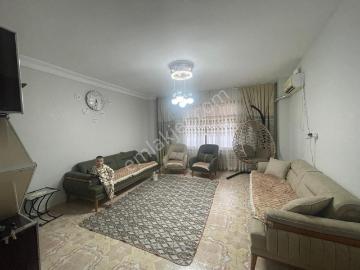 Yeşilyuva Mah 3 Katlı 6 Daire Satılık Müstakil Ev