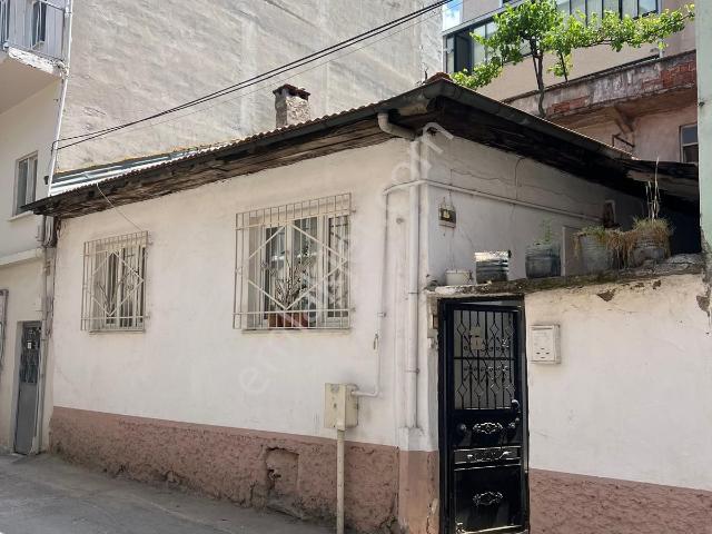 Yeşilyayla Mahallesinde 138 M2 Tek Katlı Müstakil Ev