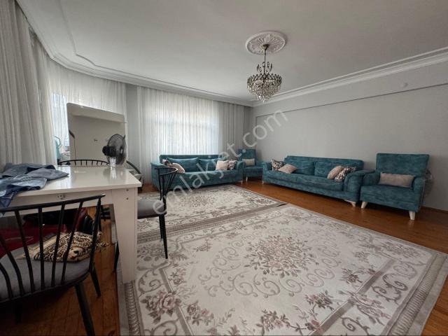 Yeşilyayla’da 3+1 Satılık Bursa Manzaralı Geniş Daire